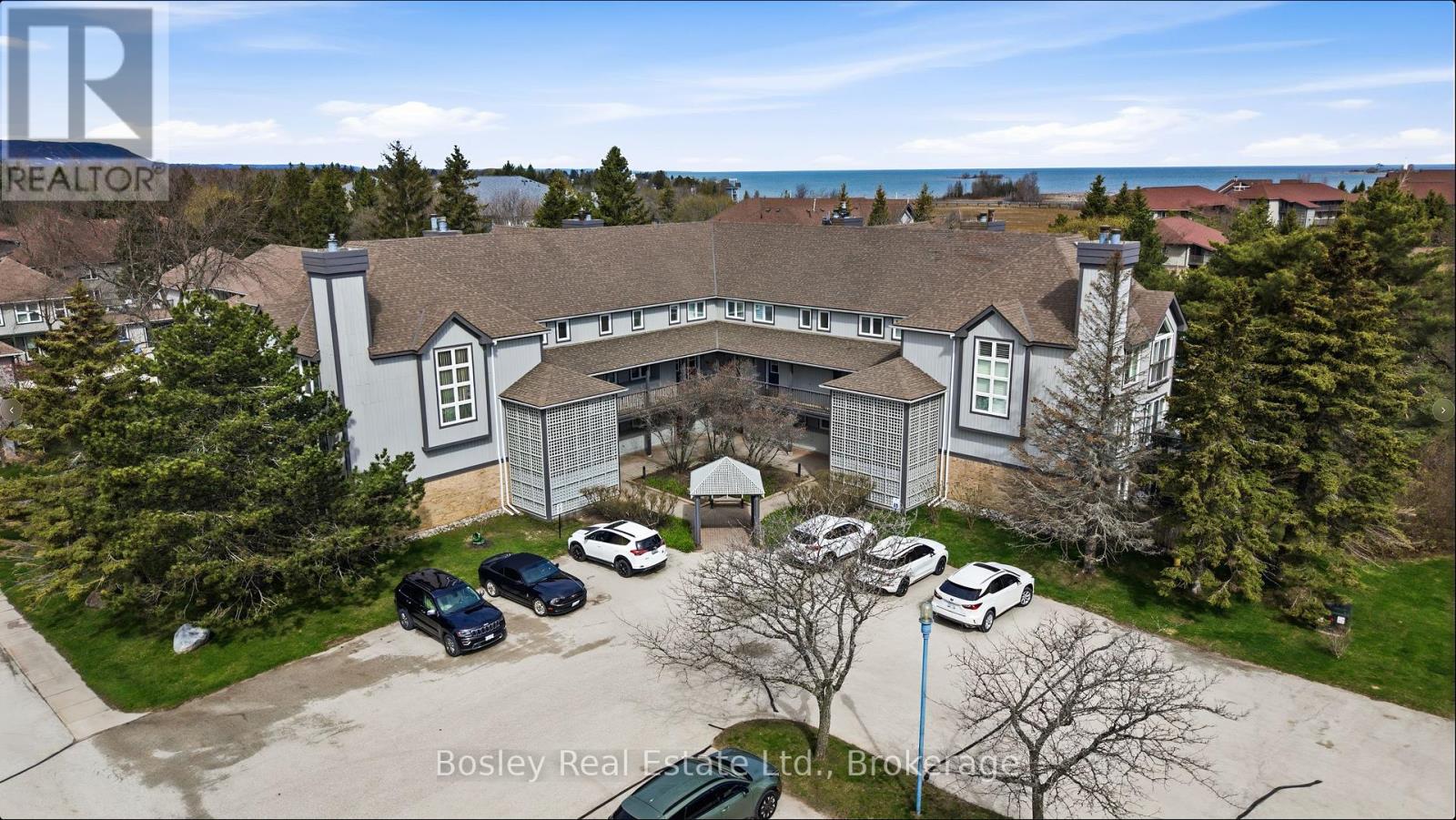 348 MARINERS WAY