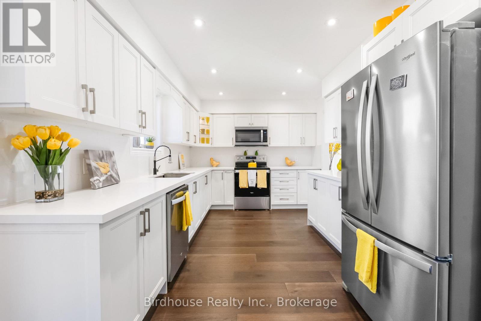 26 WALKER STREET - 13