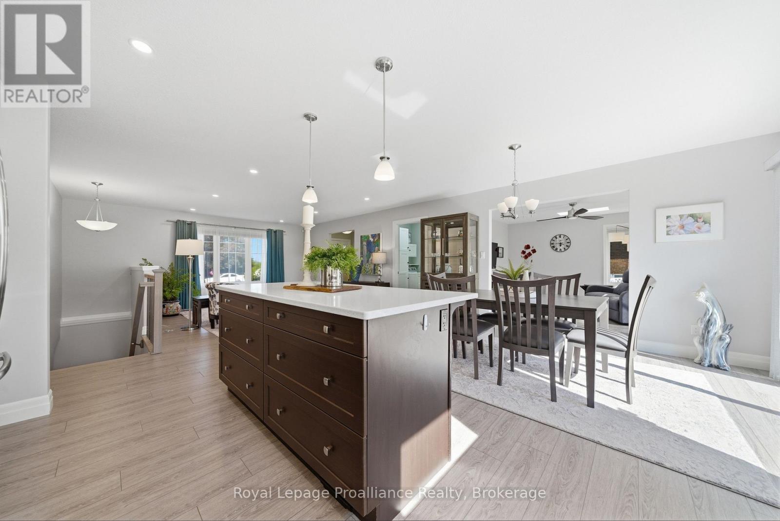 568 WHITES ROAD - 12