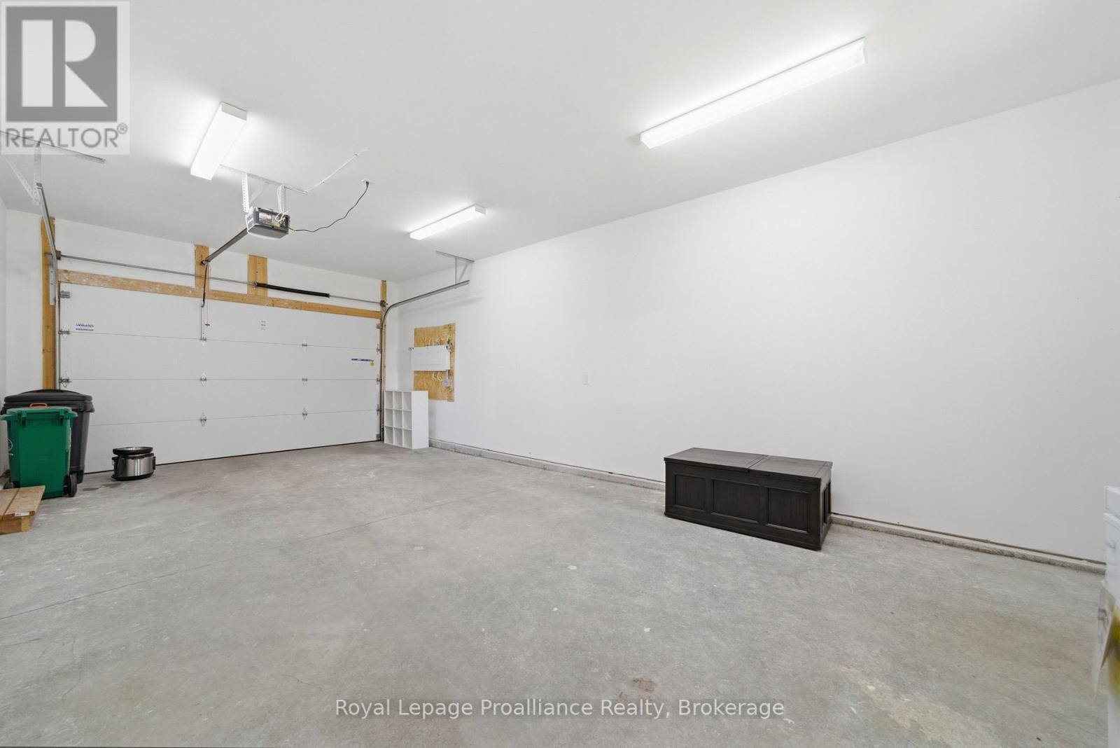 568 WHITES ROAD - 31