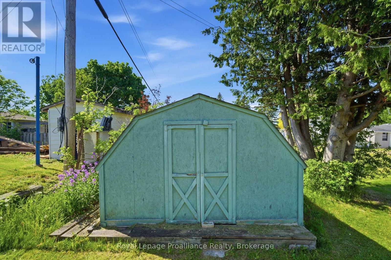568 WHITES ROAD - 40