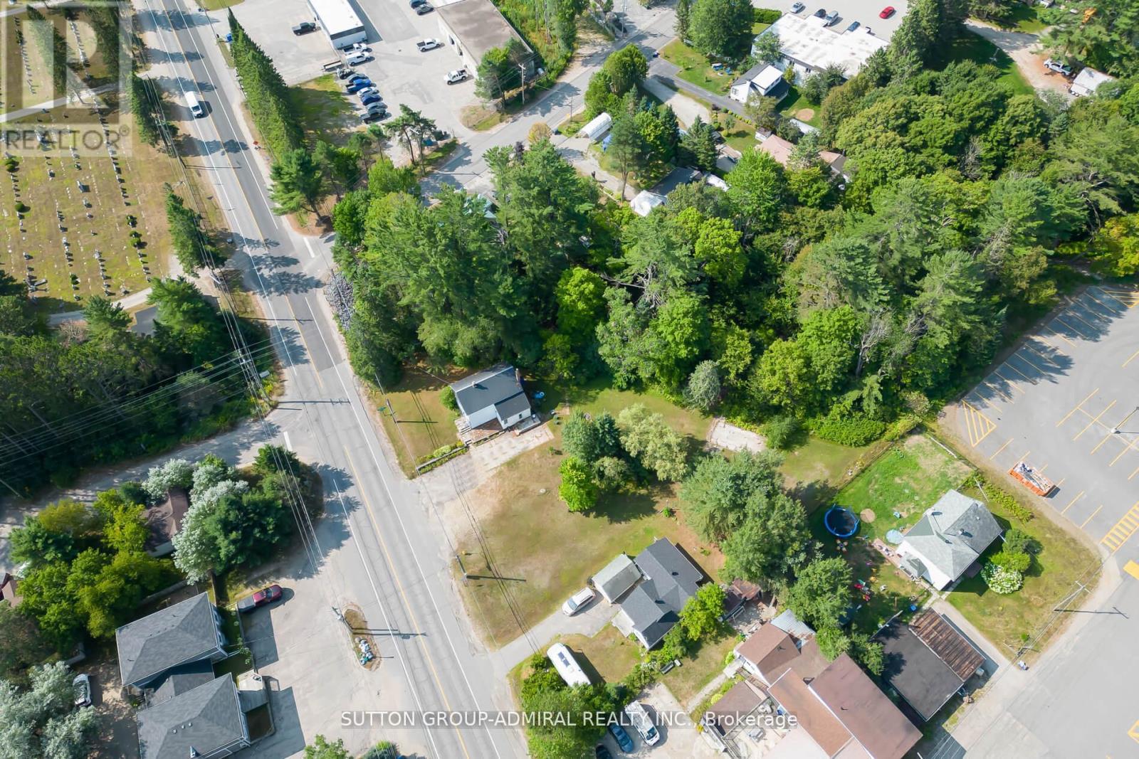 #3 536 MUSKOKA ROAD 3 N - 26