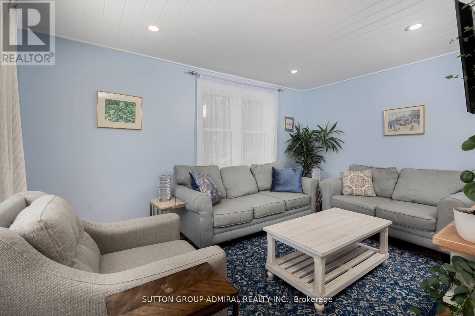 #3 536 MUSKOKA ROAD 3 N - 5