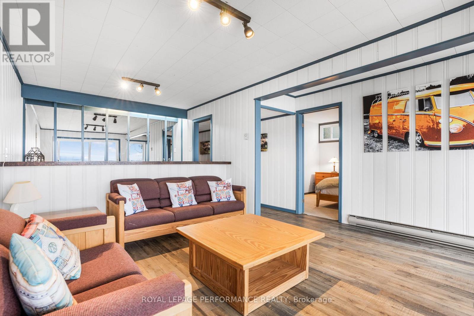 922 LALONDE ROAD - 22