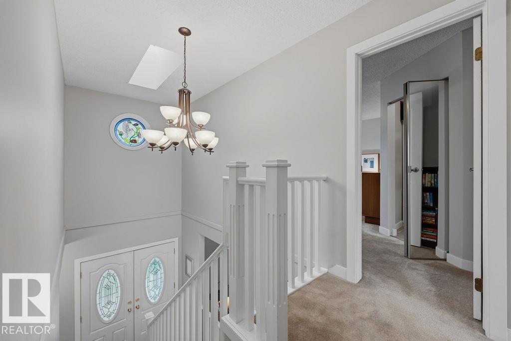 31 WENTWORTH CR — photo 20