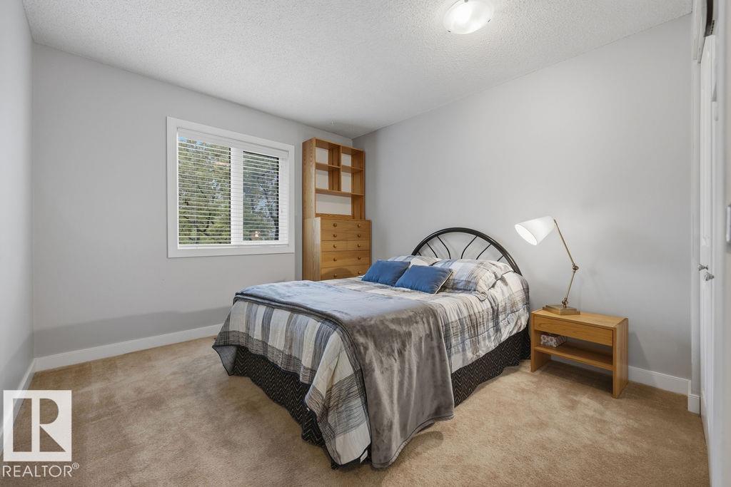 31 WENTWORTH CR — photo 28