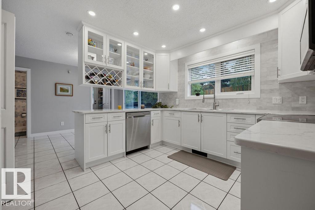 31 WENTWORTH CR — photo 9