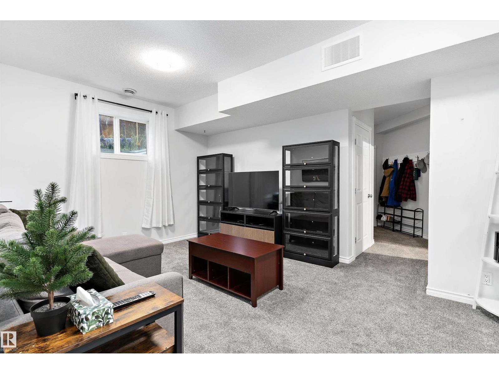 16609 58A ST NW - 38