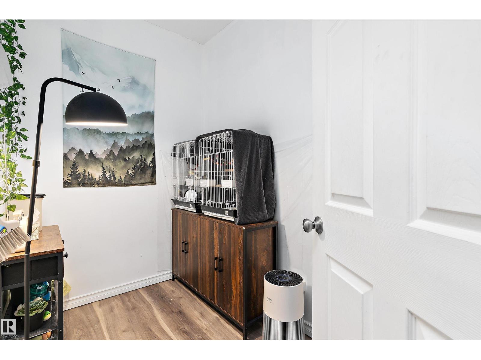 16609 58A ST NW - 42