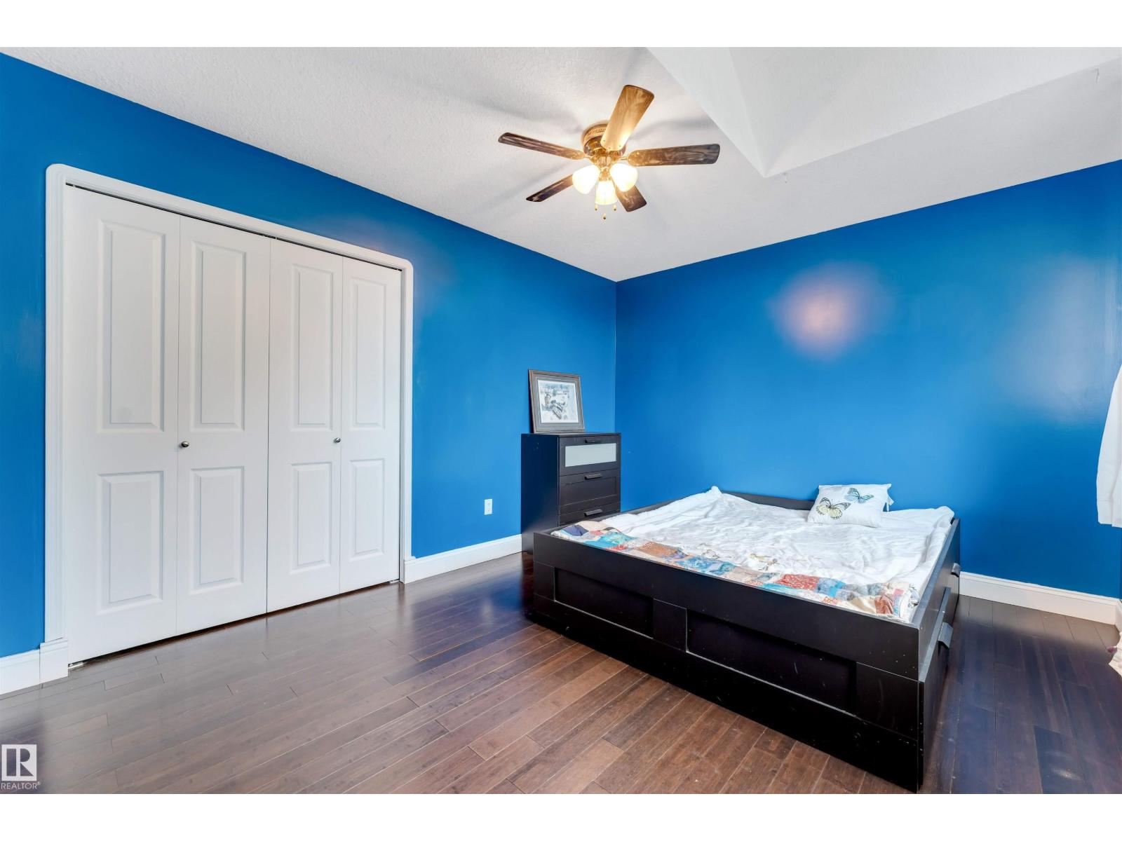 #390 50512 RGE RD 245 - 44