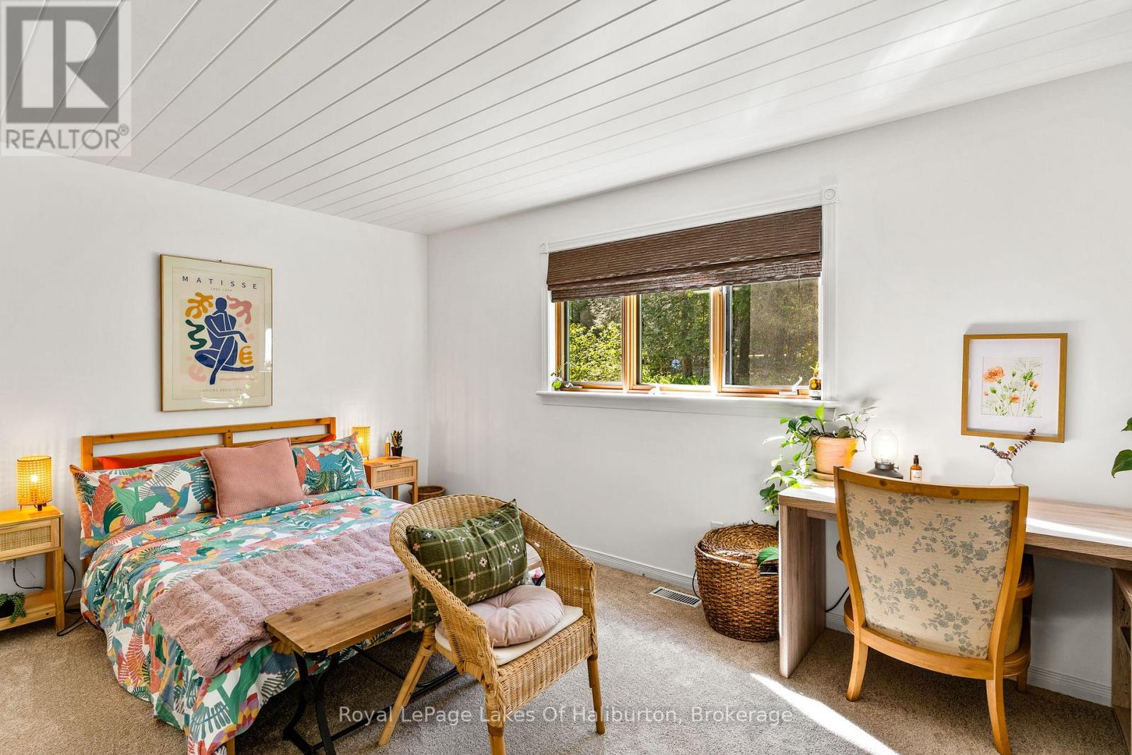 2697 KASHAGAWIGAMOG LAKE ROAD - 25