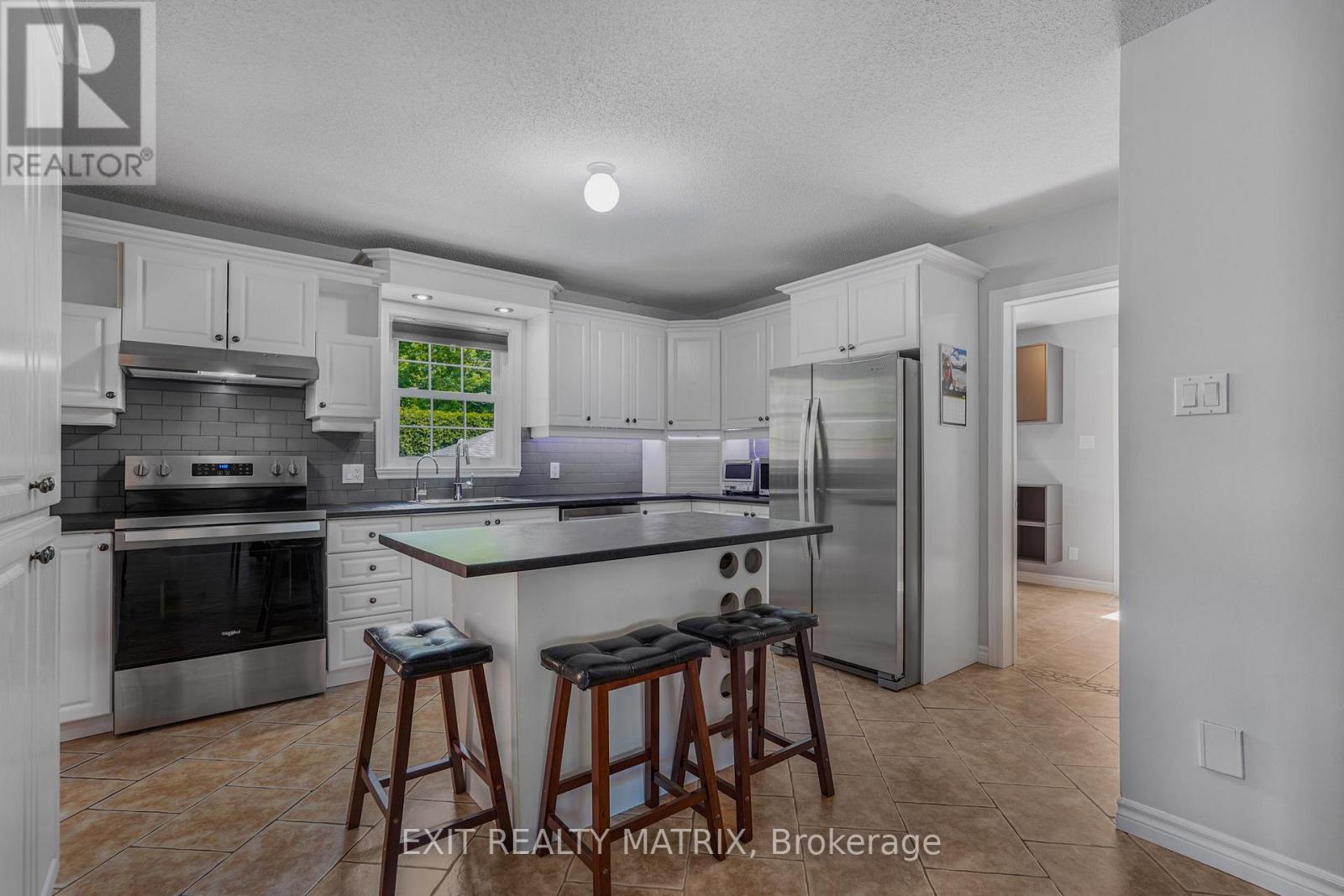 1045 SIDNEY STREET - 11