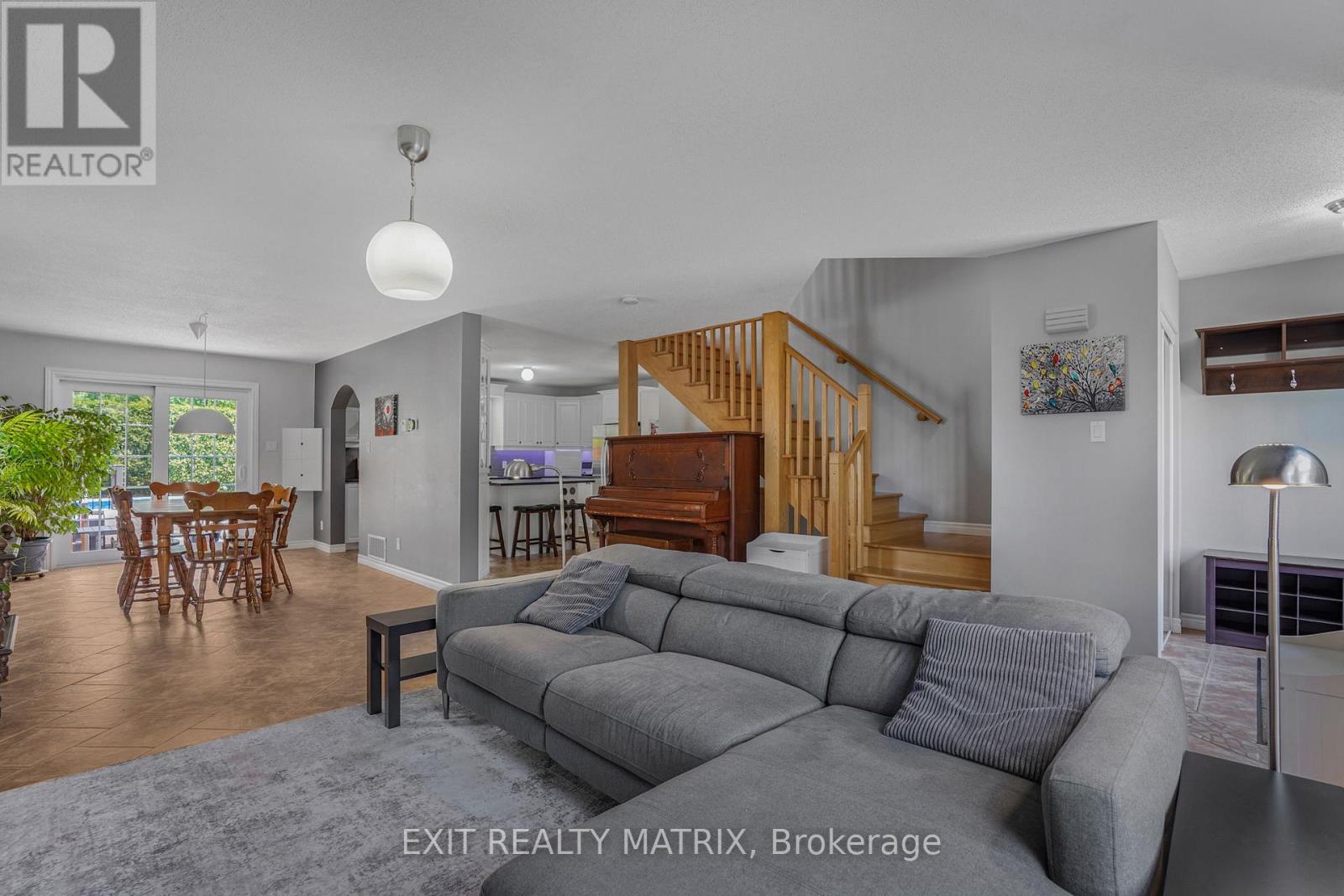 1045 SIDNEY STREET - 7