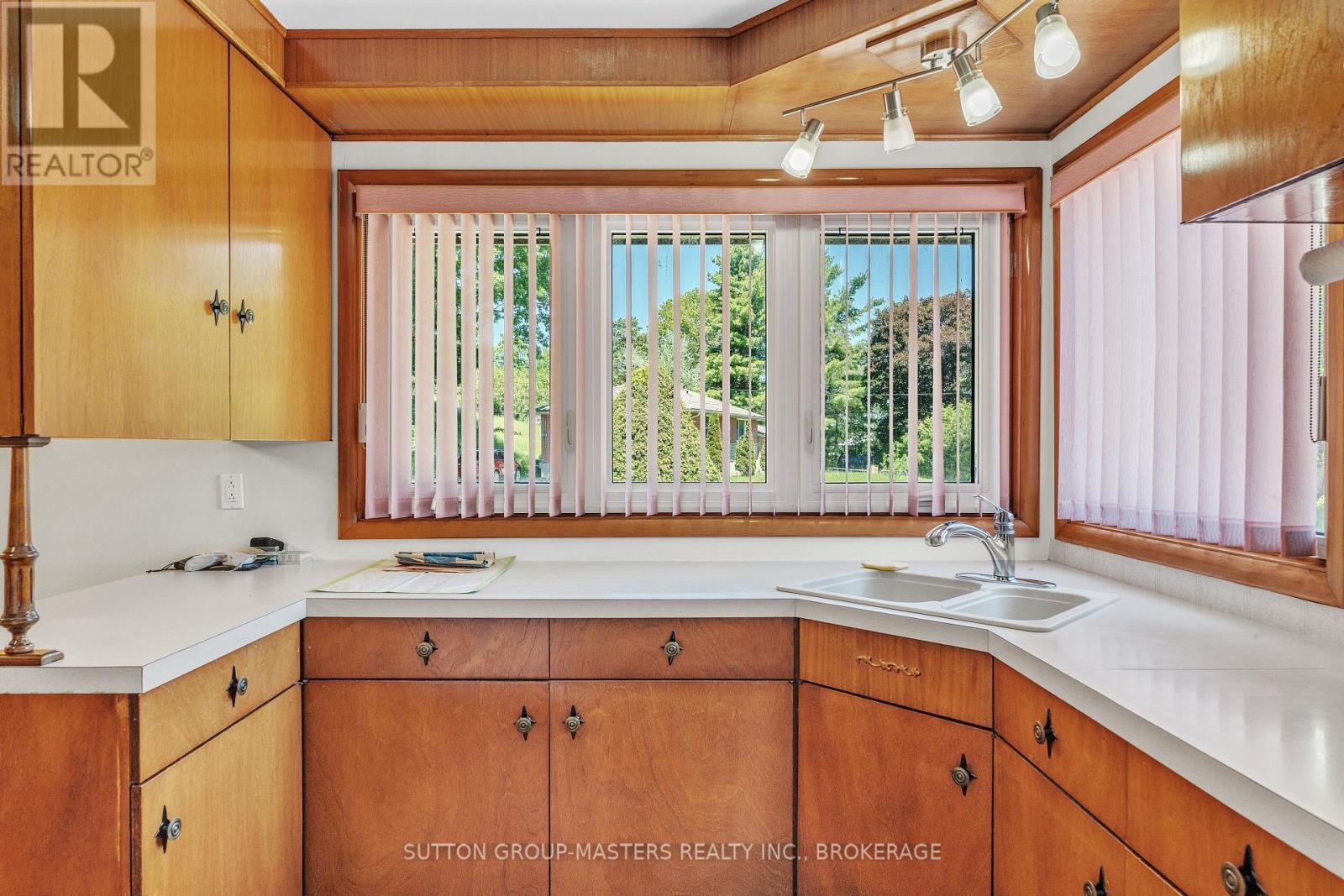 4267 EASY STREET - 13