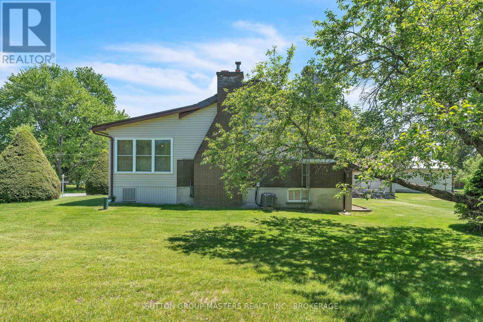 4267 EASY STREET - 35