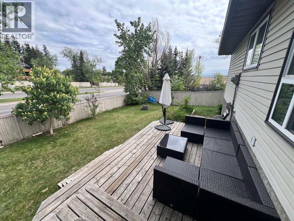 436 Ranchridge Bay NW - 35