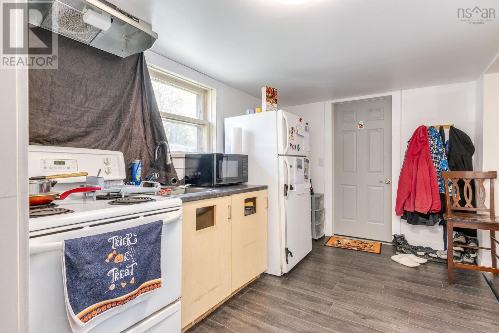 Property 27 of 43 of 485 Cobequid Road