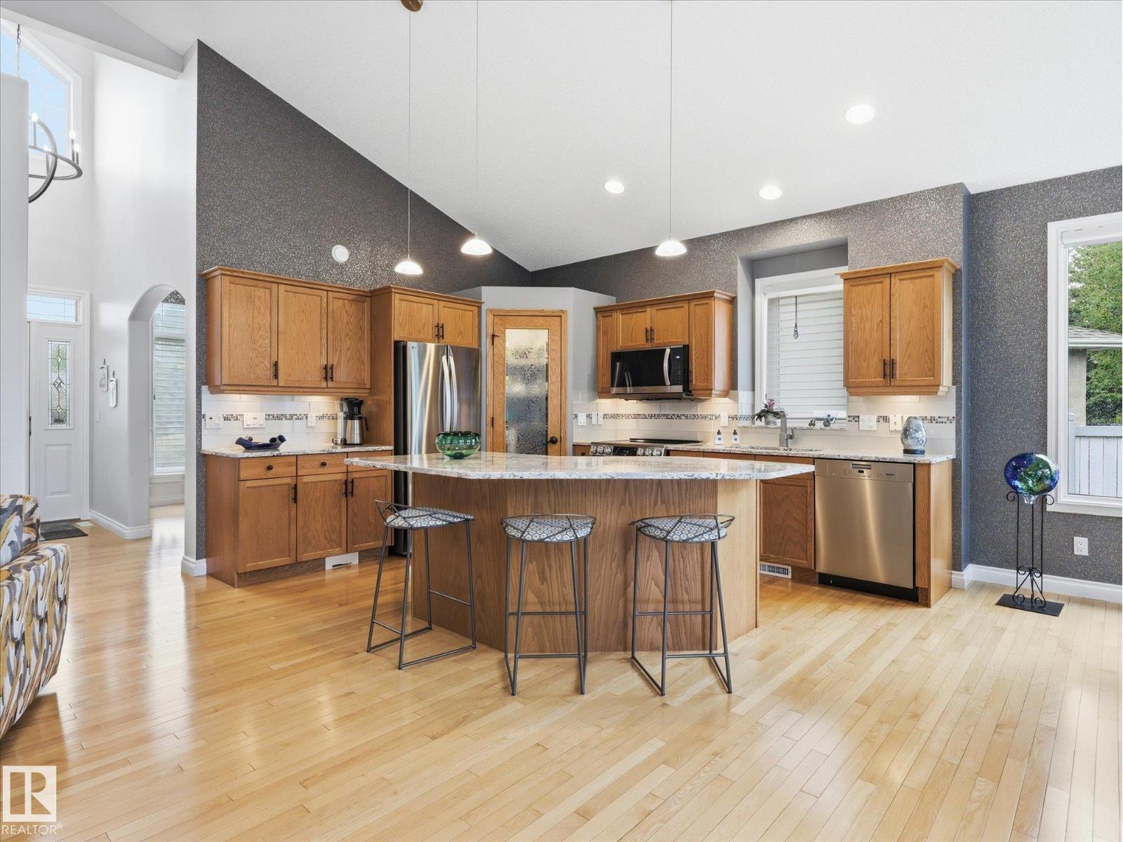 5 LAFLEUR DR — photo 11