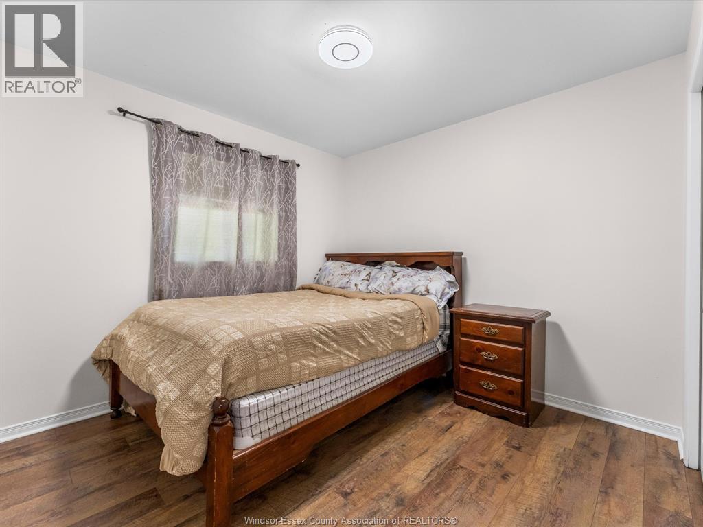 791 HELENA CRESCENT - 13