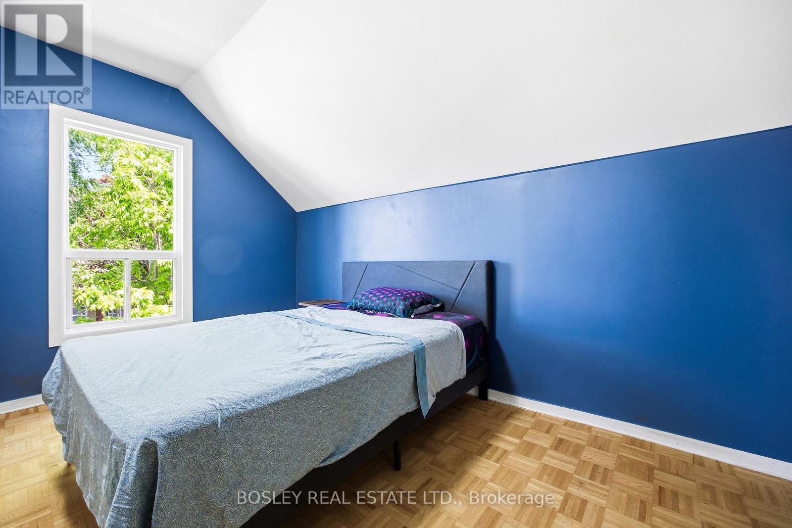 717 RICHMOND STREET W - 12
