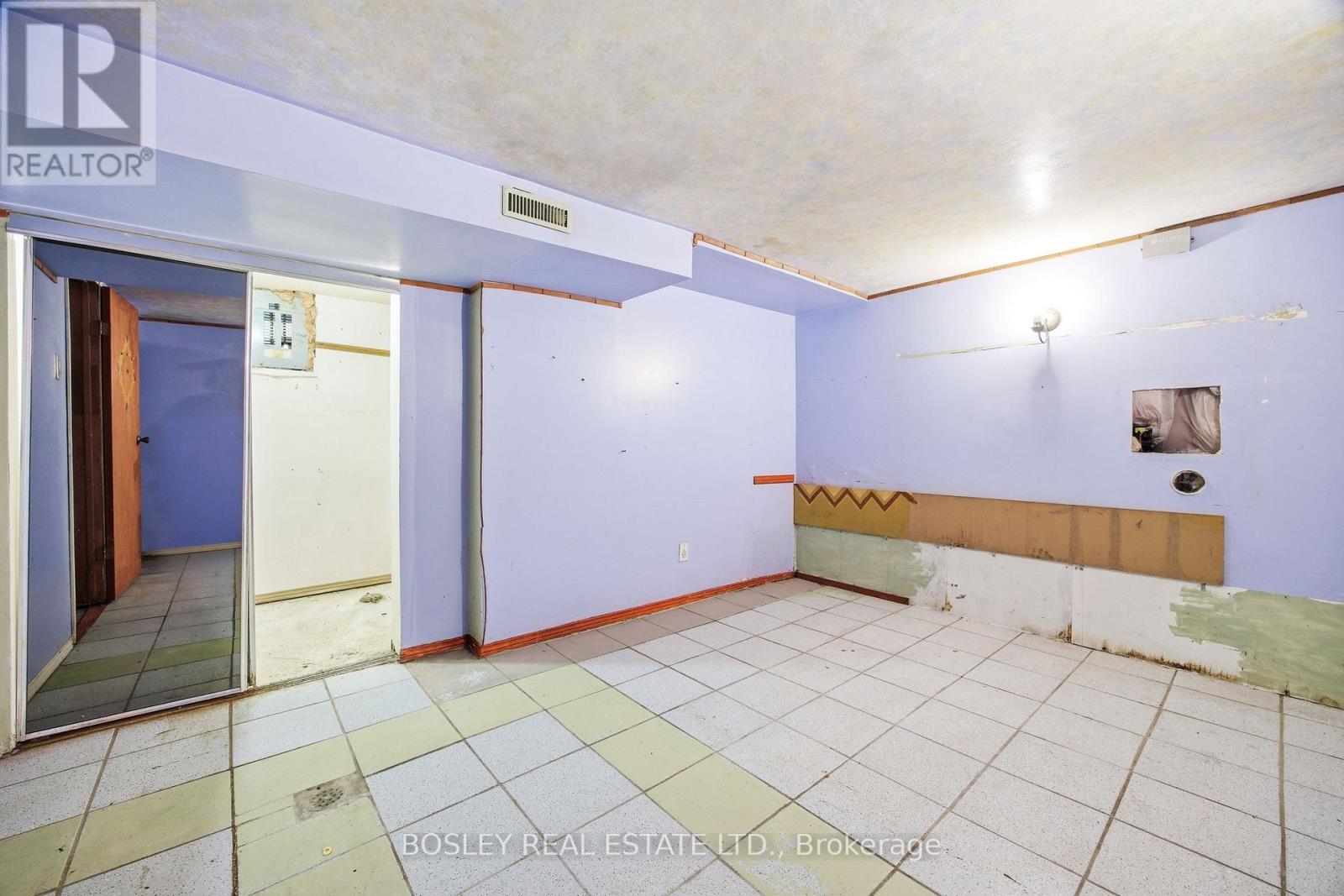 717 RICHMOND STREET W - 29