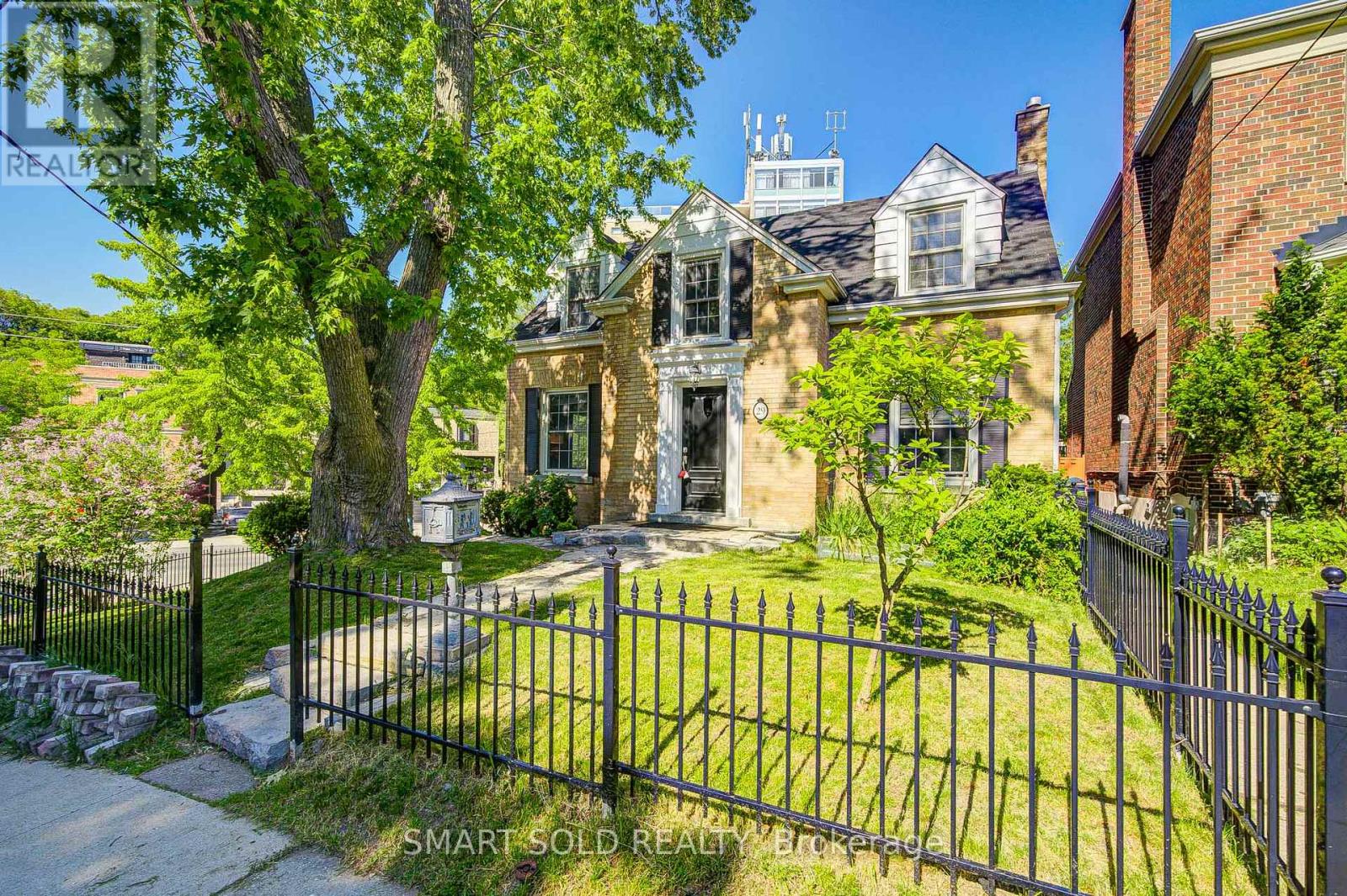 29 HIGHBOURNE ROAD - 2