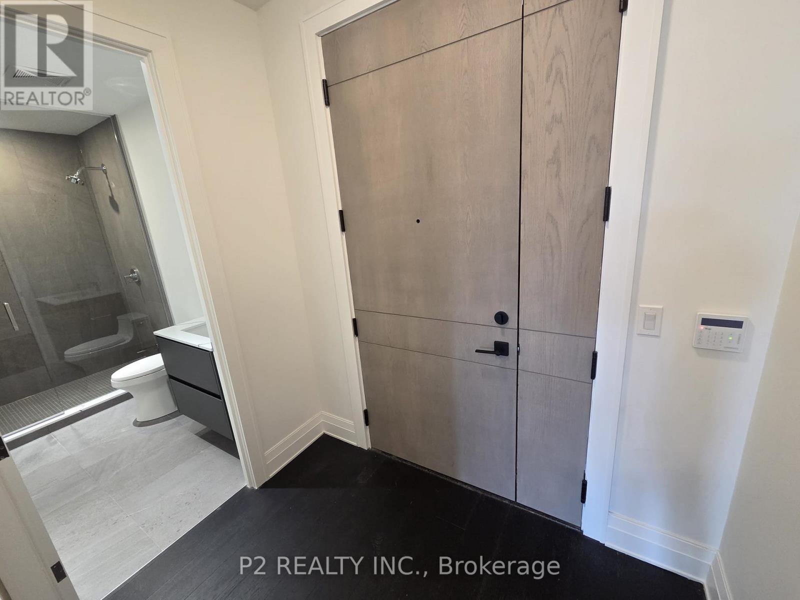 #406 2 FOREST HILL ROAD - 7