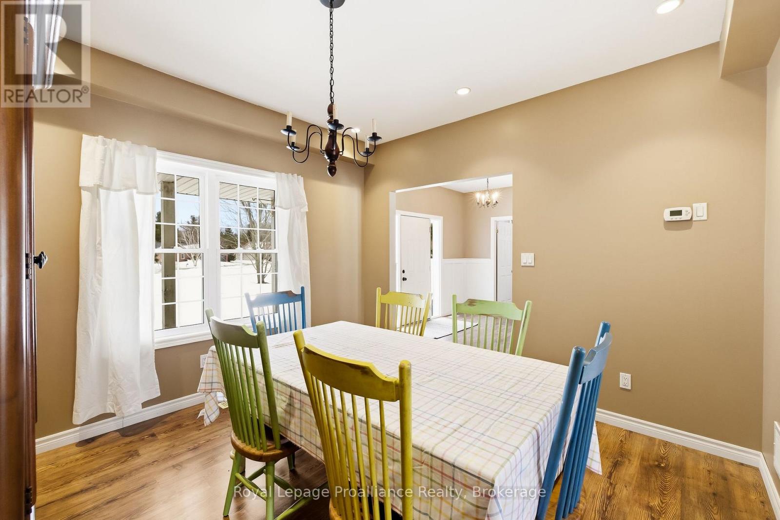 3937 LAROSE CRESCENT - 19