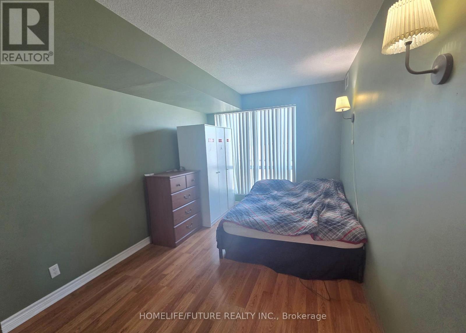 #1209 1 LEE CENTRE DRIVE - 7