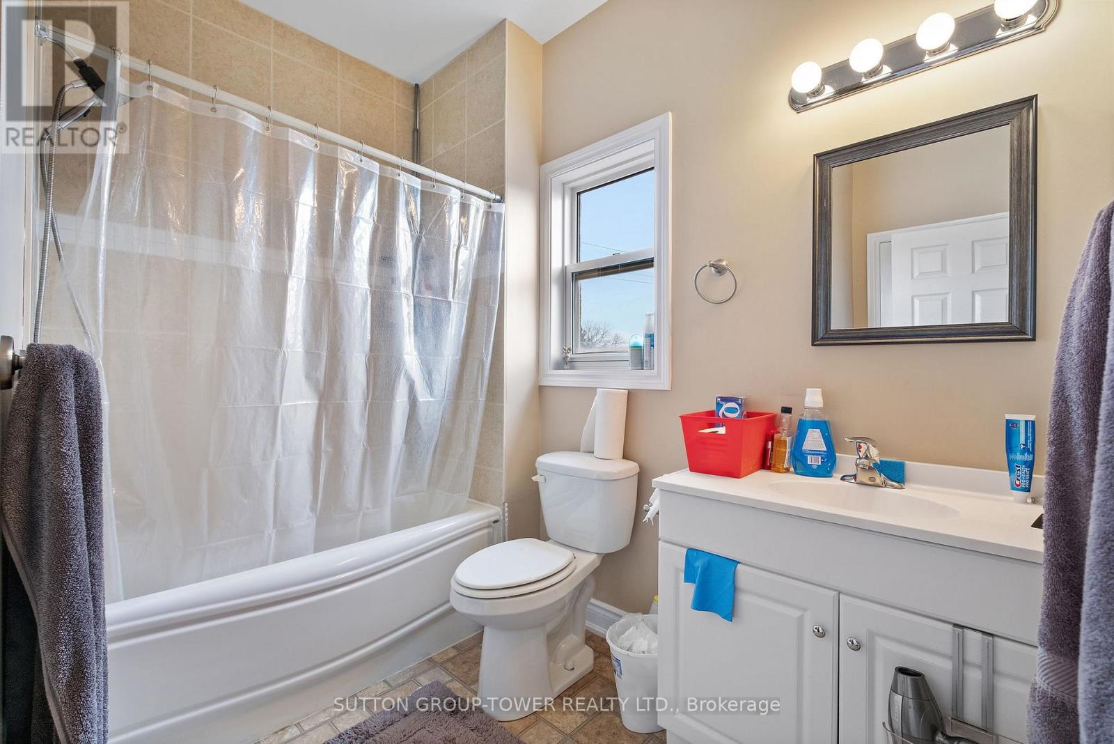 750 ALBERT STREET - 29