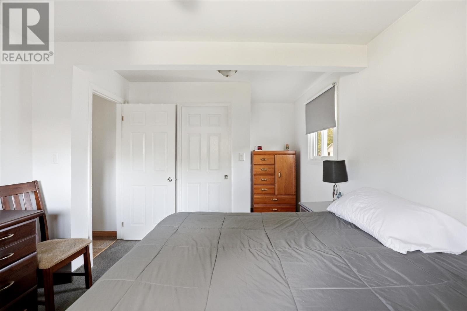 271 Chambers AVE - 22