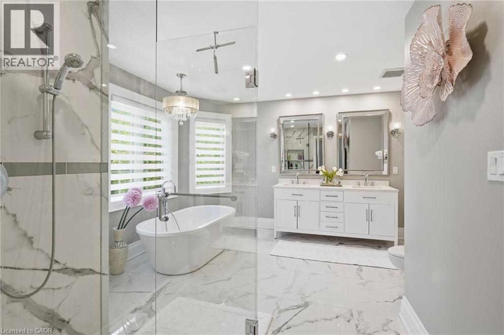 418 MONTREAL Circle - 23