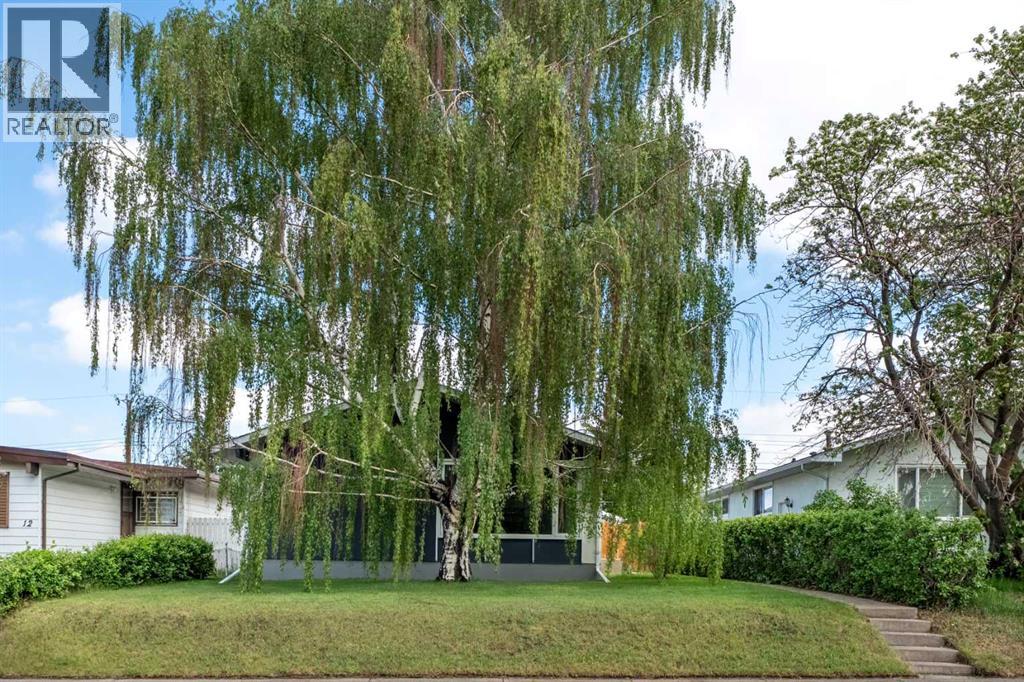 8 Van Horne Crescent NE - Image 2