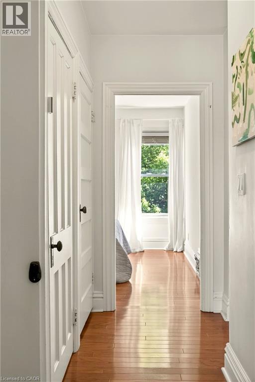 68 DELAWARE Avenue - 32