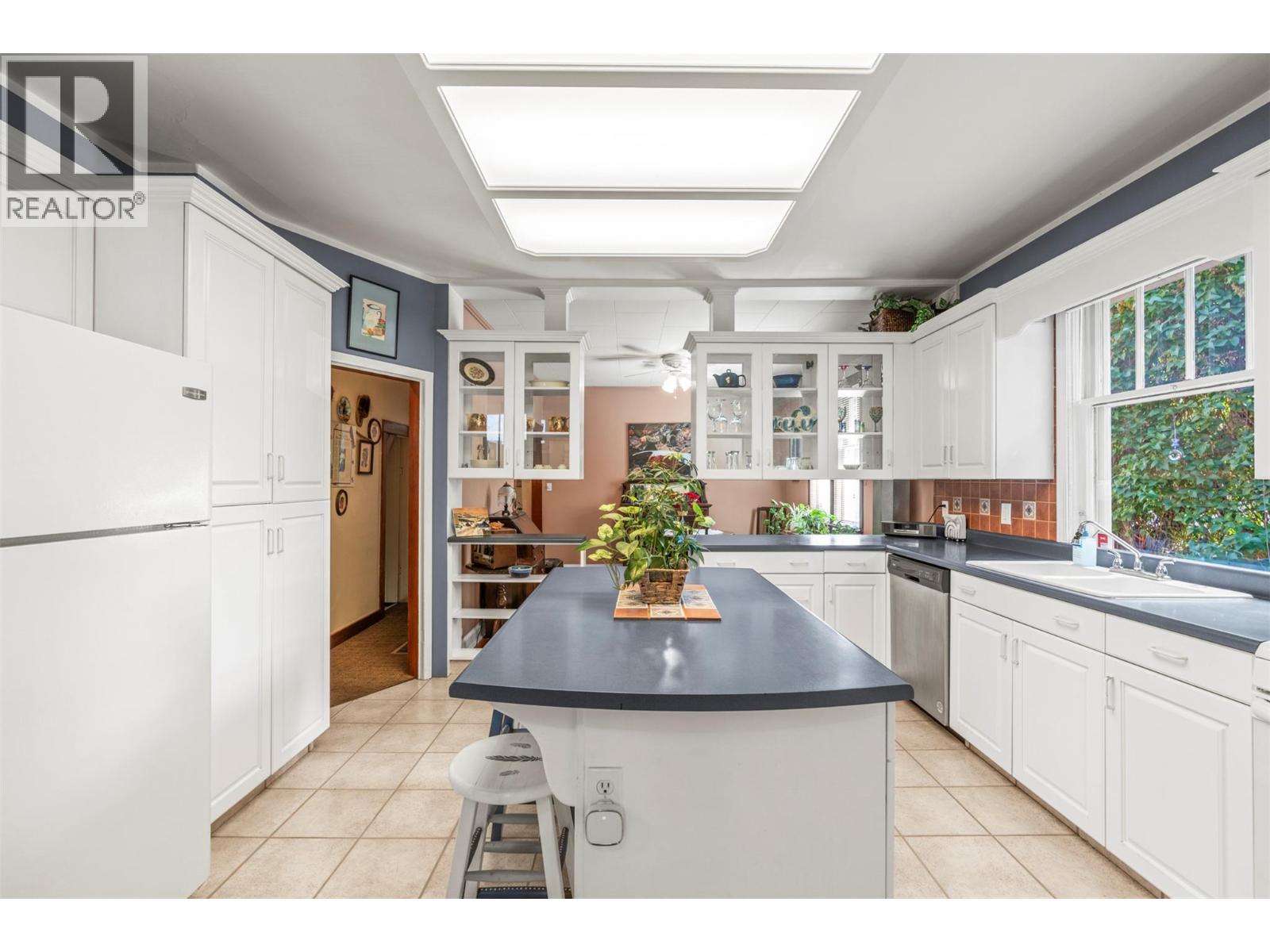 2400 32 Avenue, Vernon