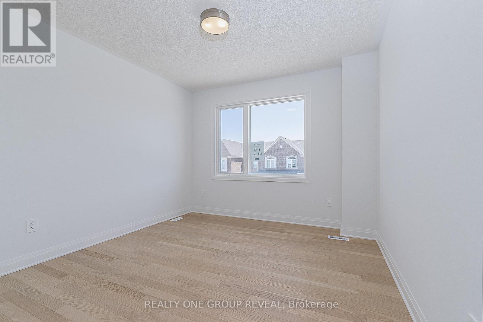 130 LESLIE RICHARDS STREET - 18