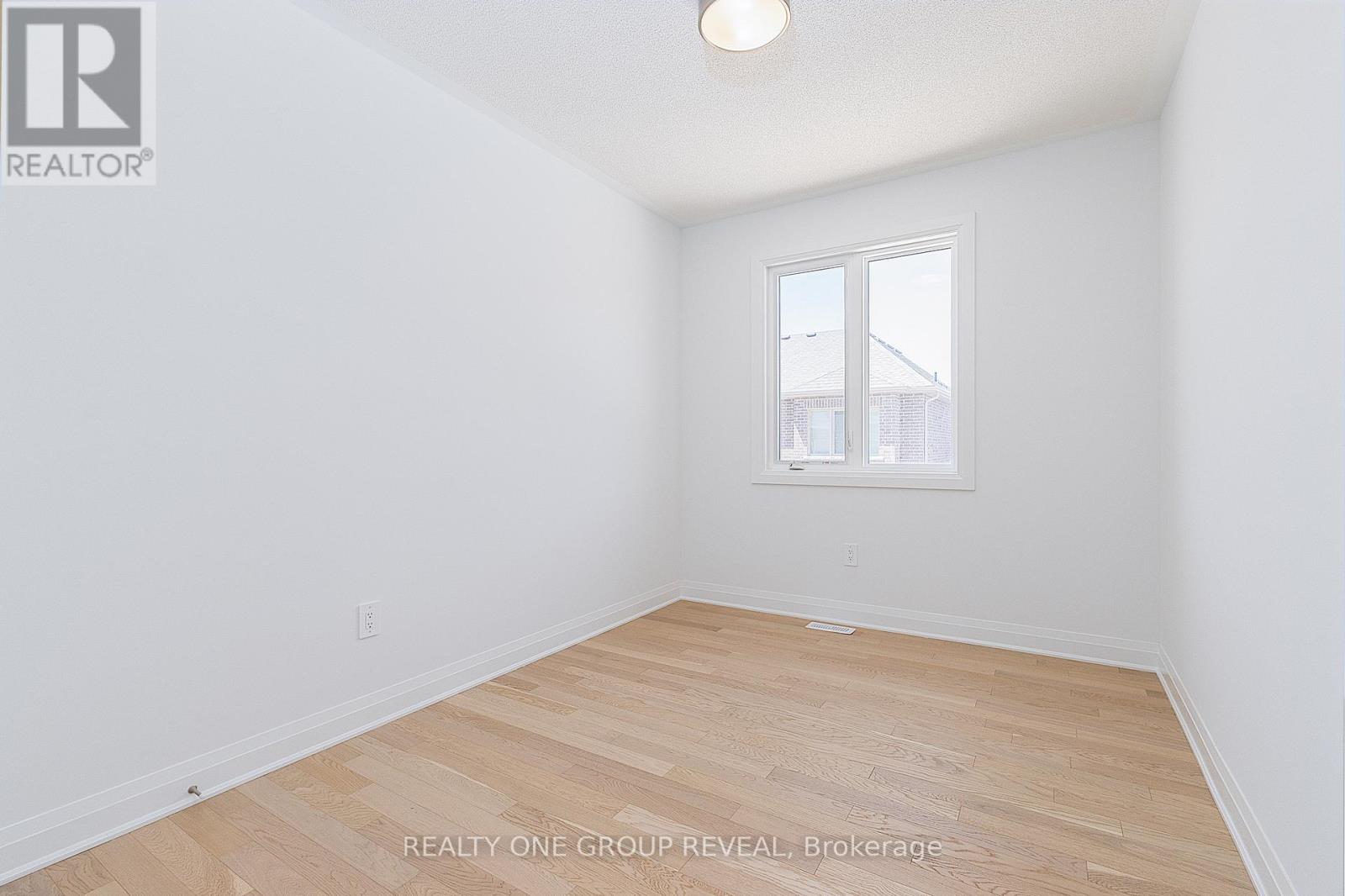 130 LESLIE RICHARDS STREET - 24
