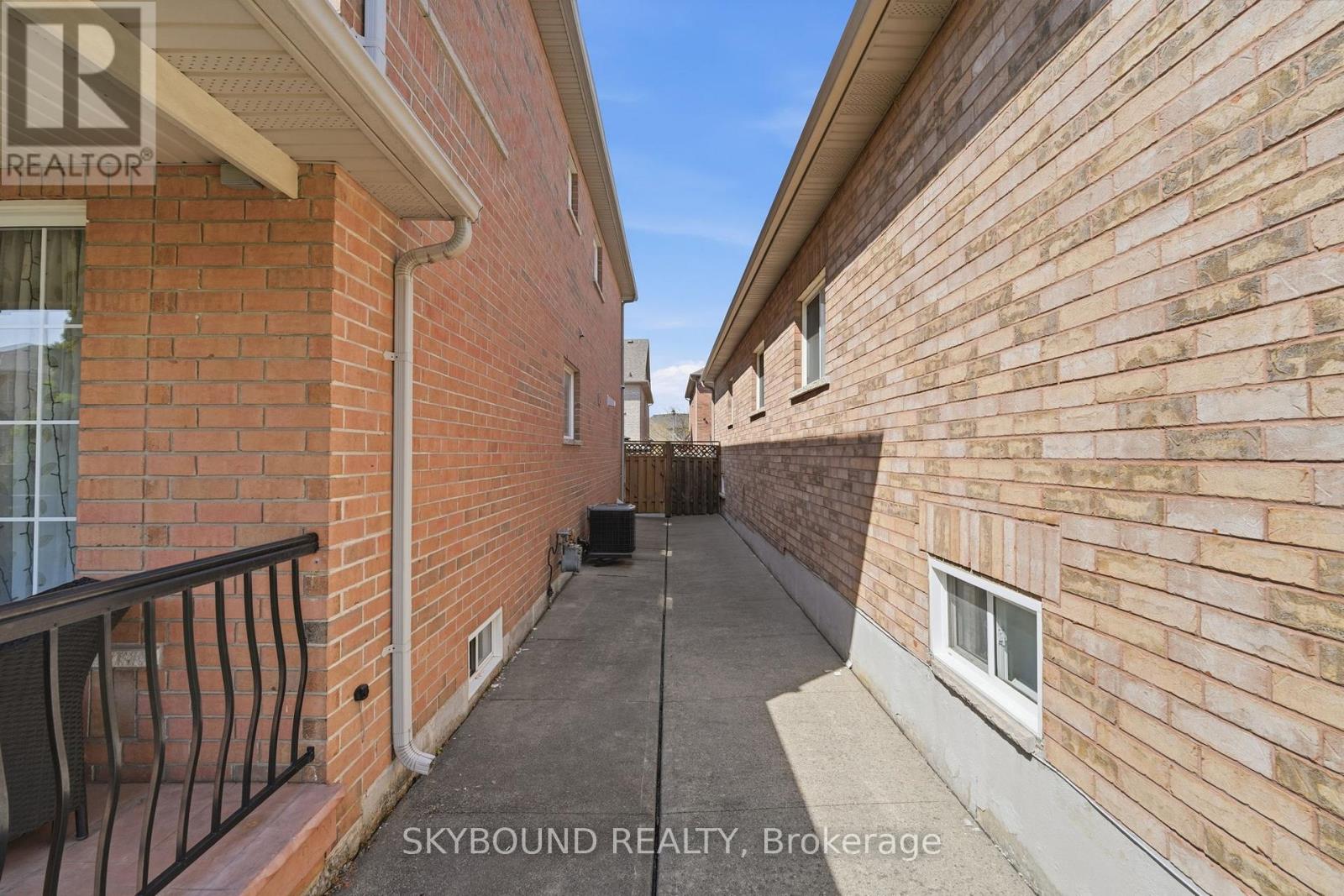 46 TAVIO WAY - 21