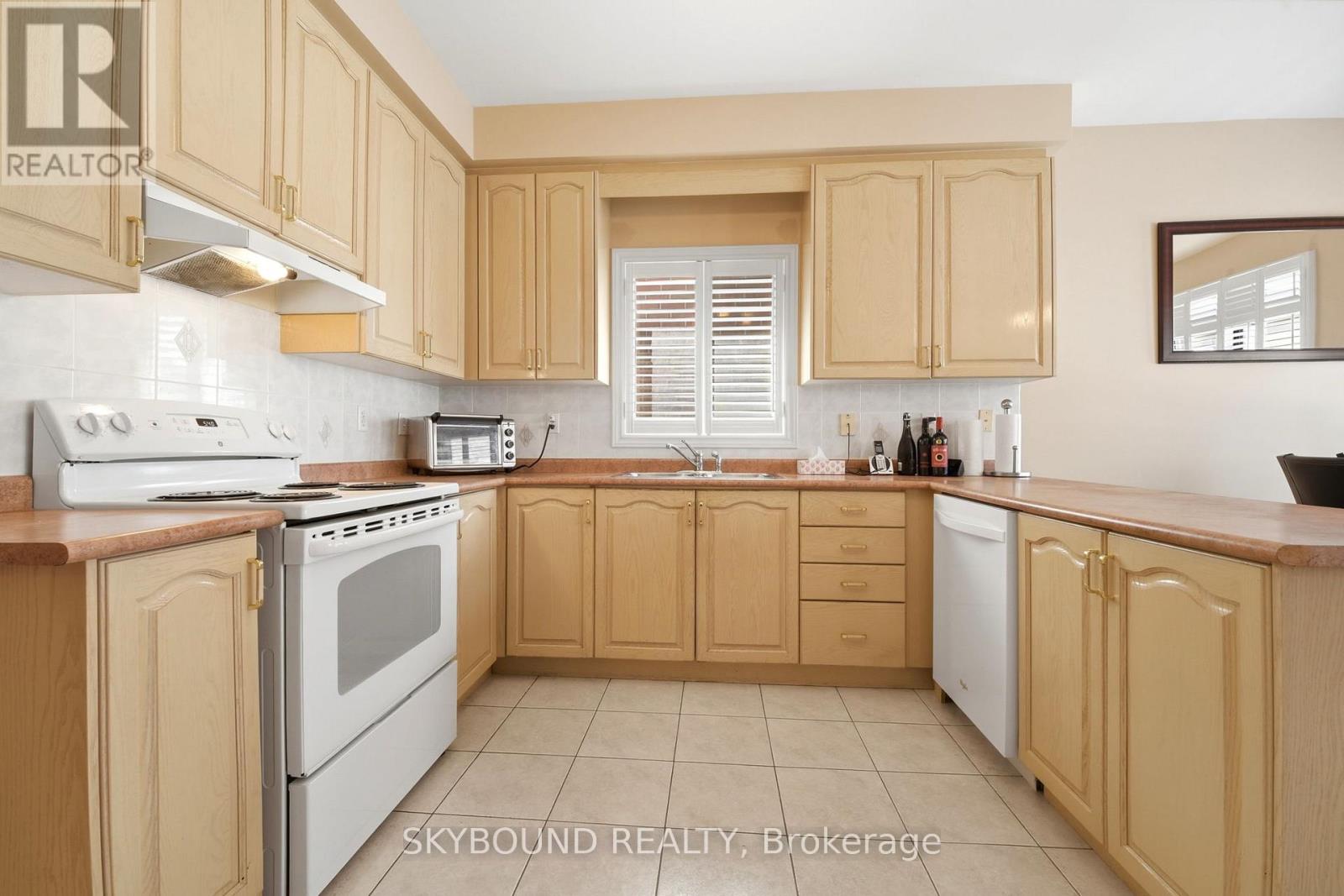 46 TAVIO WAY - 8