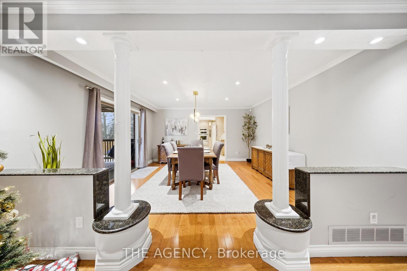 23 CEDARWOOD CRESCENT - 12