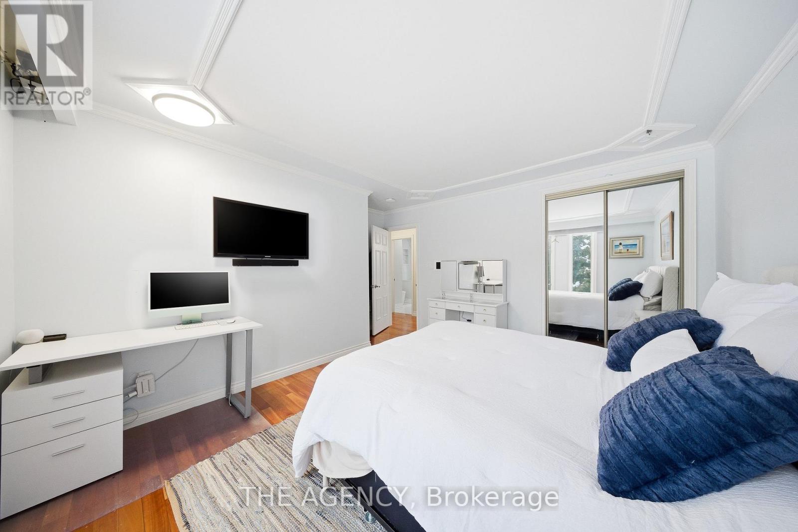 23 CEDARWOOD CRESCENT - 26