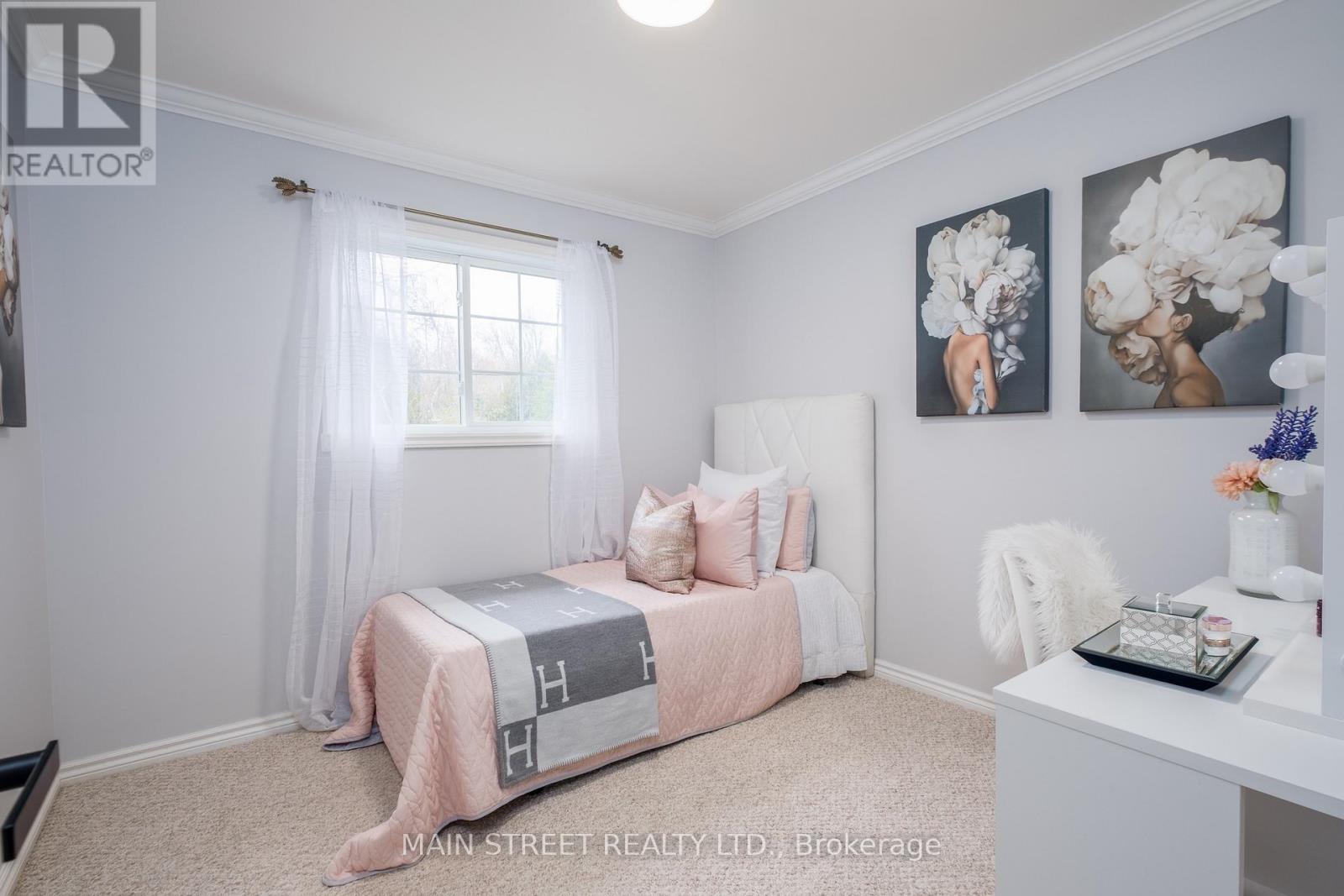 41 BEDFORD ROAD - 13