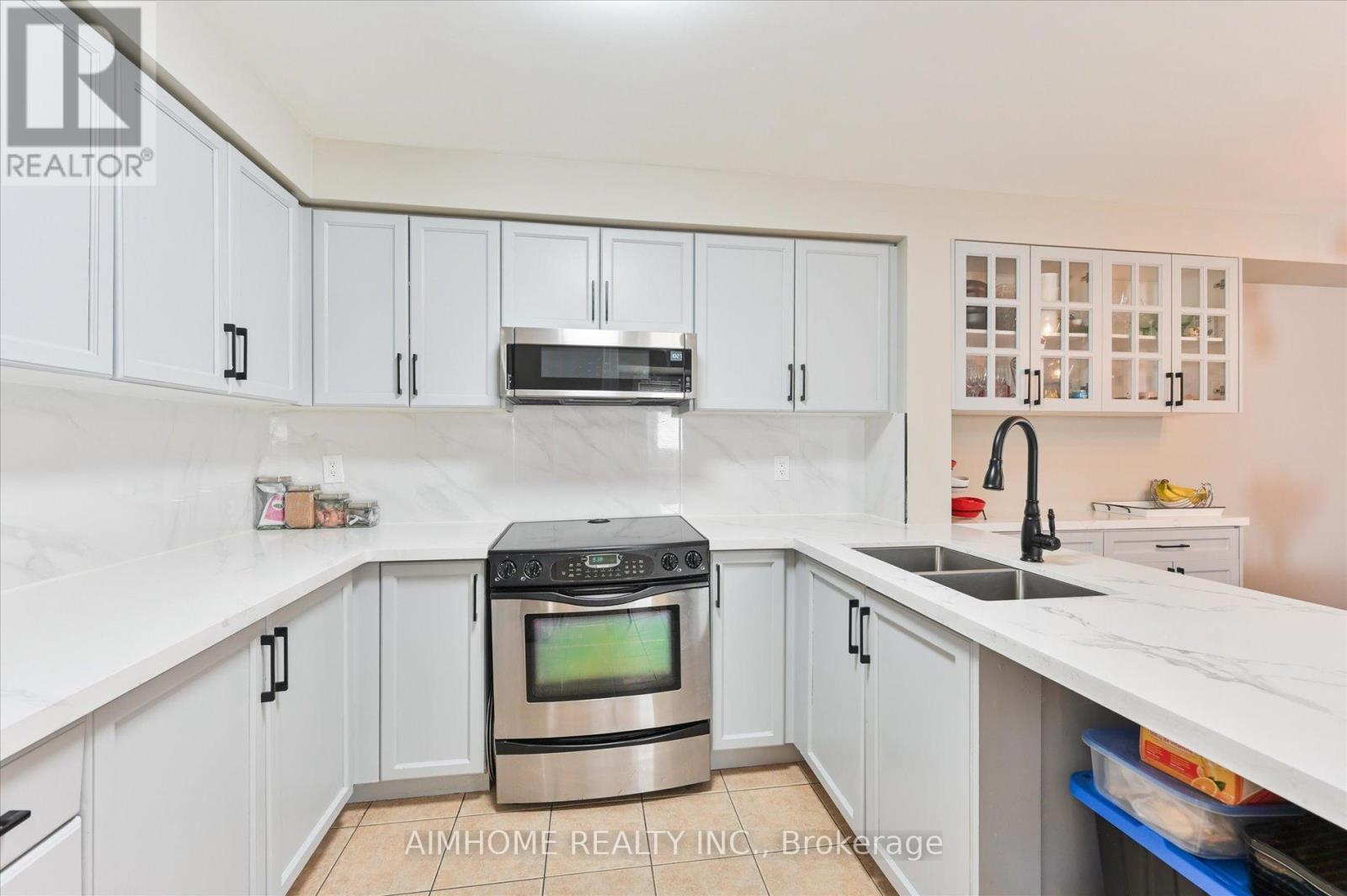 12 BOXHILL ROAD - 15
