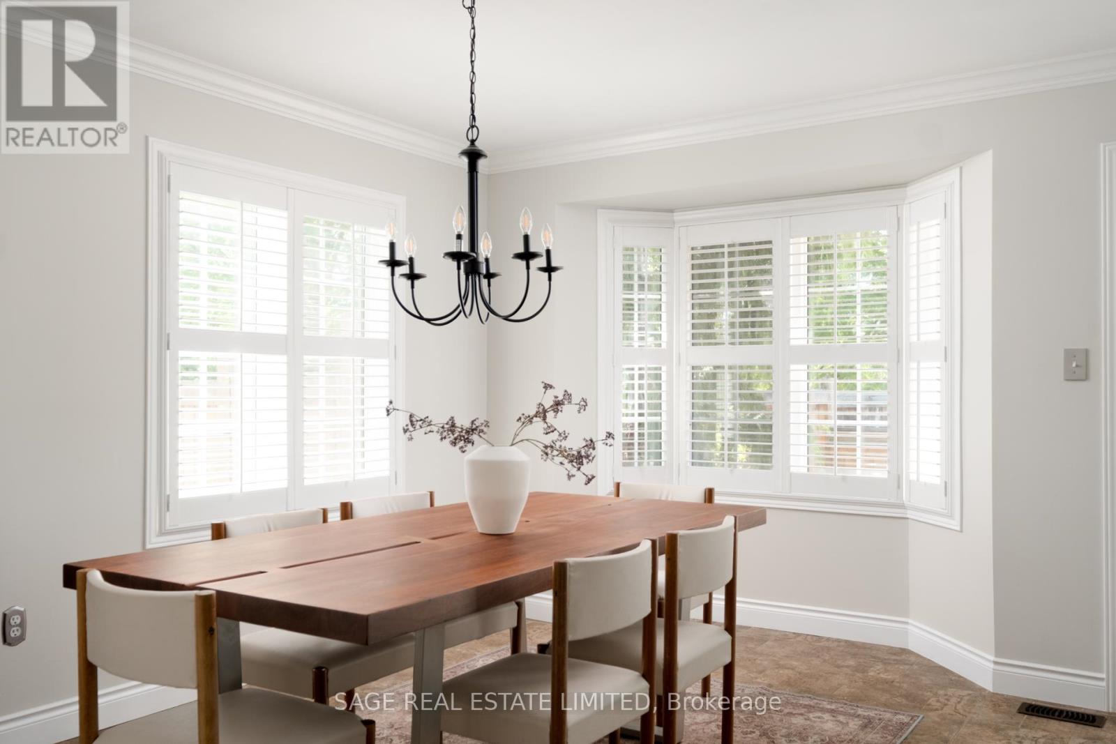 157 DELBERT CIRCLE - 11