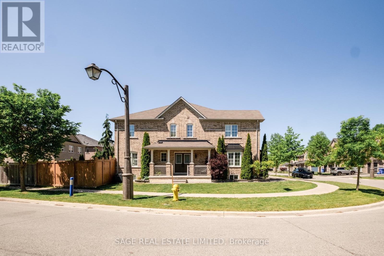 157 DELBERT CIRCLE - 49
