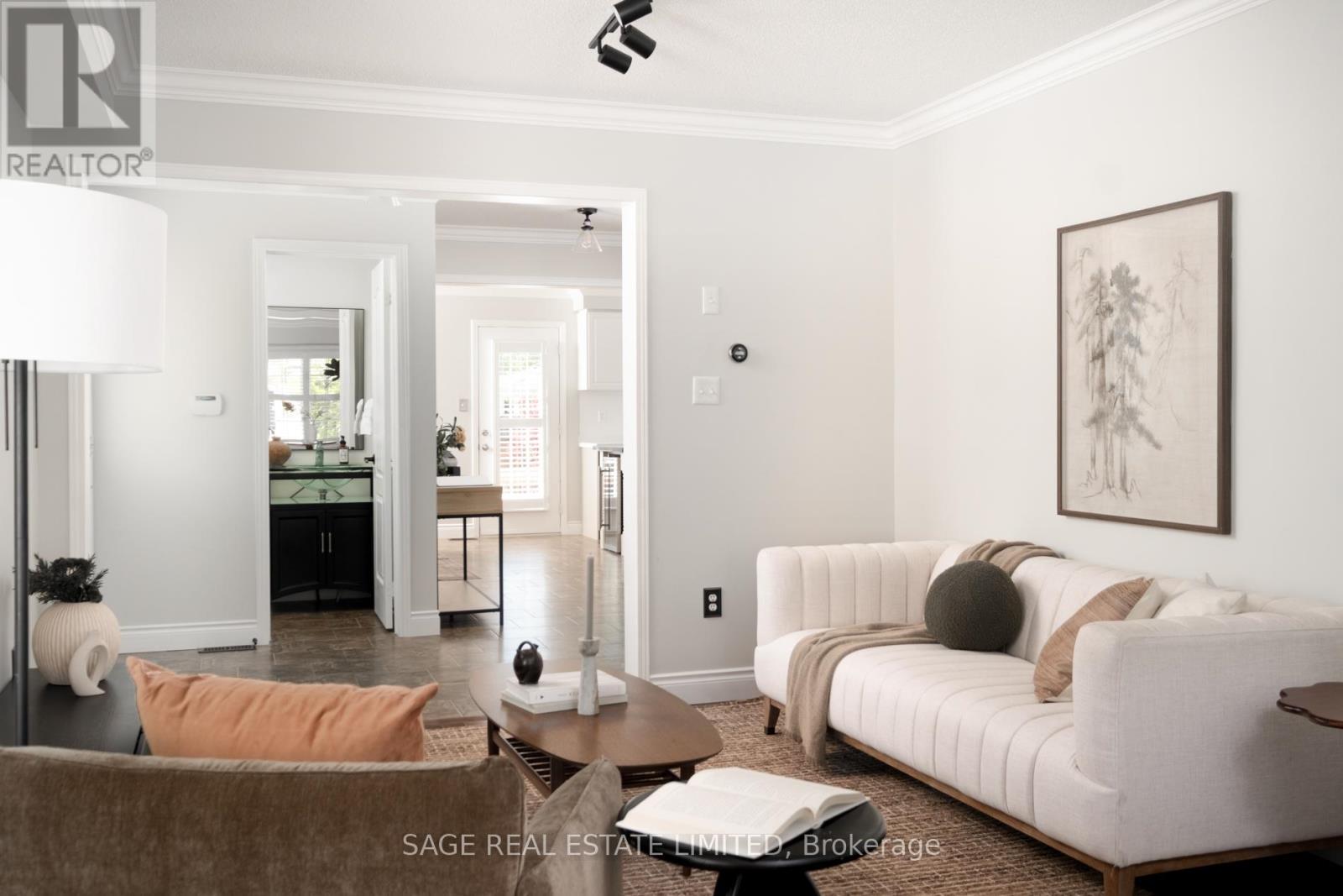 157 DELBERT CIRCLE - 7