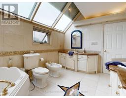 788 Woodland Acres Crescent, Vaughan, ON L6A1G2 Photo 23