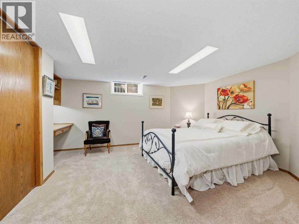 208 Shawnee Gardens SW - 36