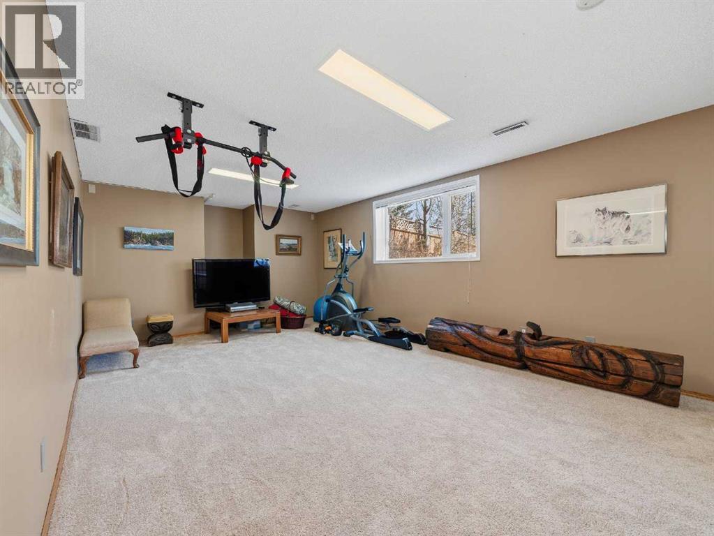 208 Shawnee Gardens SW - 38
