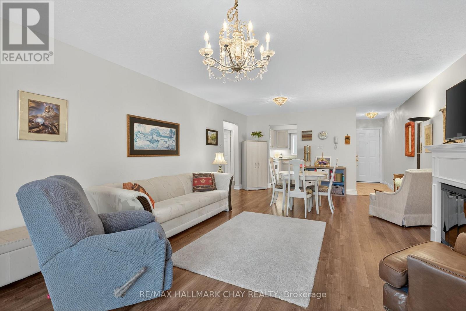 #10 222 STEEL STREET - 5
